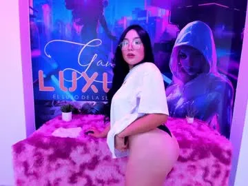 enyel_valmina – webcam model profile photo