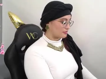 heluejamil – webcam model profile photo