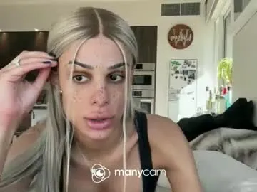 juliebunny667 webcam model