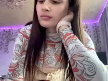 marlyngayo – webcam model profile photo