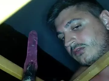 pio7119444 – webcam model profile photo