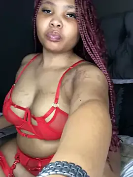 Anaelle24 – webcam model profile photo