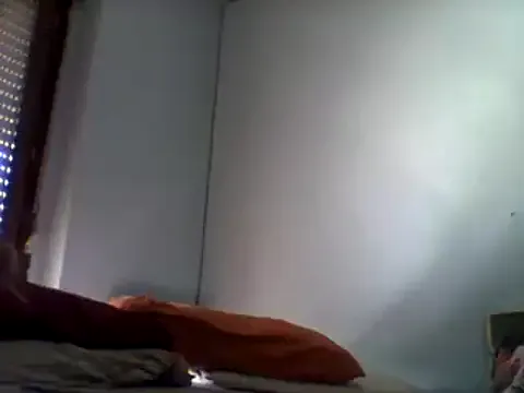 coppiasenzacensura – webcam model profile photo