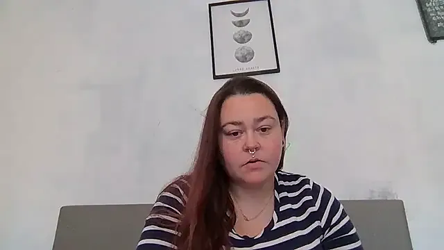 CurvyAlaya's Thumb Image