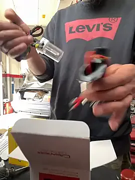 donnuozfutura – webcam model profile photo