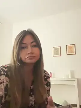 gabriellacali – webcam model profile photo