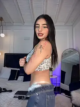 KissyKooXXX – webcam model profile photo