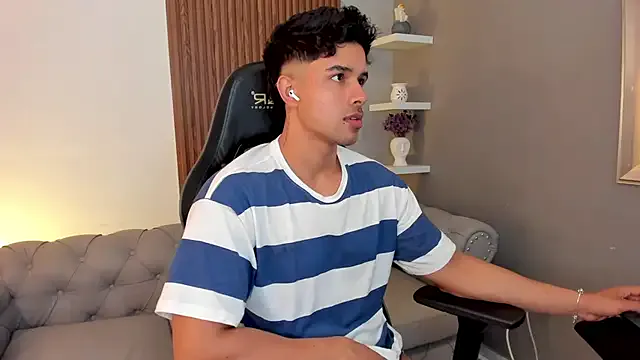 liam_collins21 – webcam model profile photo