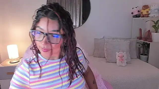 martina_roldam – webcam model profile photo