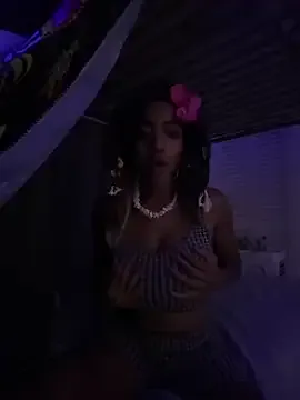 Odinaniix – webcam model profile photo