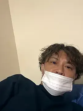 REIJI0323 – webcam model profile photo