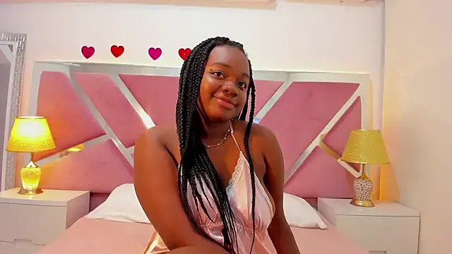 SulyClarck – webcam model profile photo